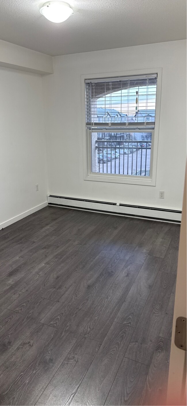 Building Photo - 1510 Neville Dr