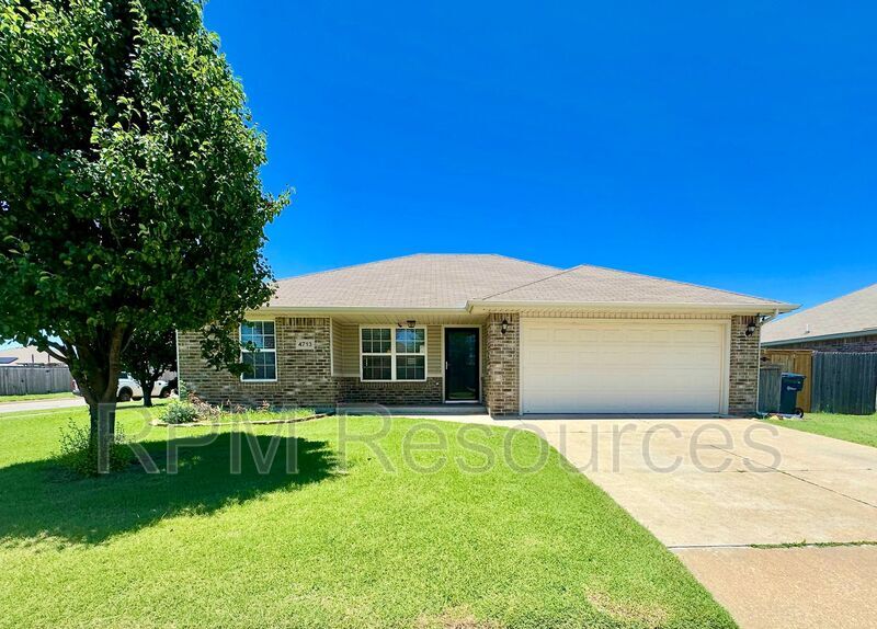 Foto principal - 4713 Hunter Blvd