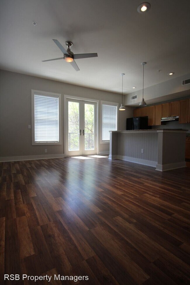 Foto del edificio - 1 br, 1 bath House - 924 Garrett Street Un...