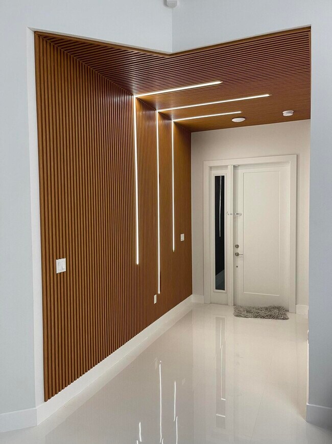 Foto del edificio - 17523 Rainstream Rd