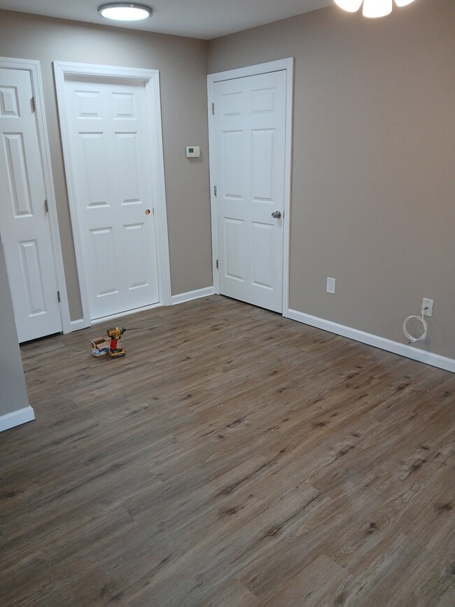 Building Photo - 60 Carteret Ave