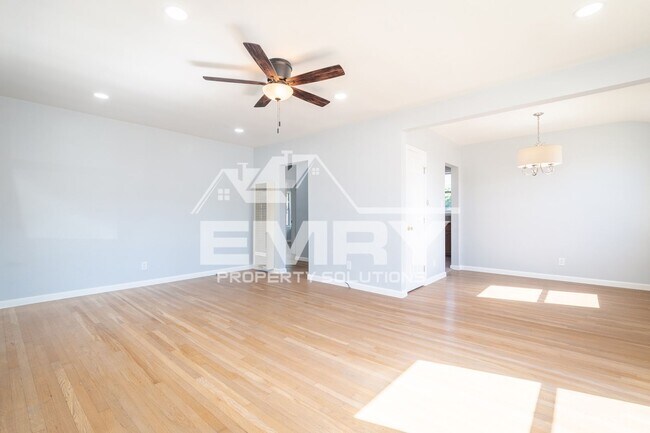 Foto del edificio - 1416 S Woods Ave