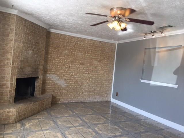 Building Photo - 1 W Mountain Creek Dr
