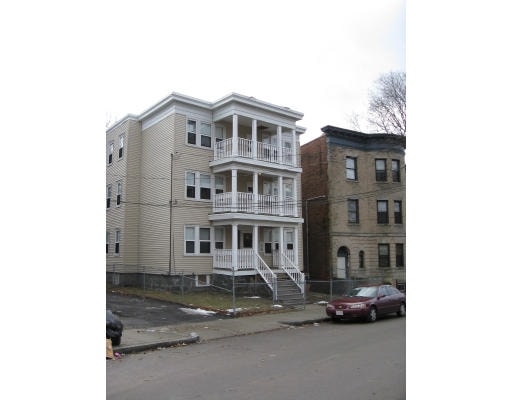 Building Photo - 15 Morse St