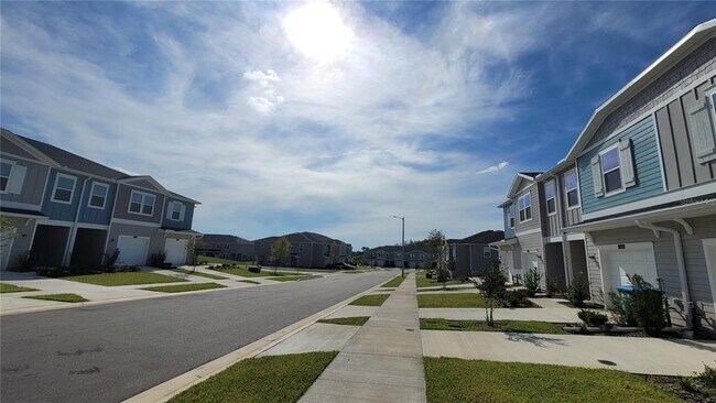 Foto del edificio - 14428 NW 164th Rd