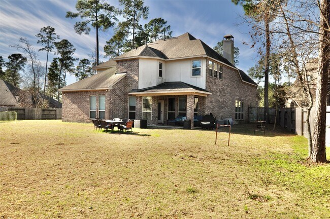 Foto del edificio - 13423 Beall Woods Ln