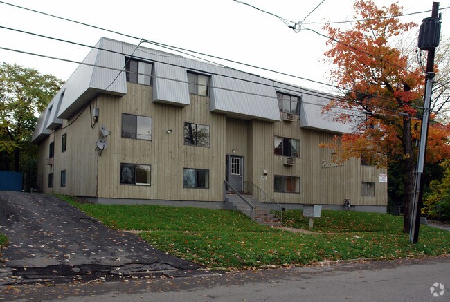 Building Photo - 110 Griffiths St