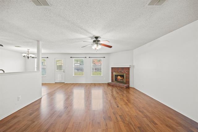 Foto del edificio - 1492 Greenbrook Dr