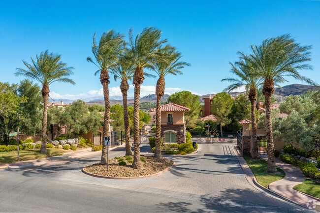 Building Photo - Prima At Lake Las Vegas