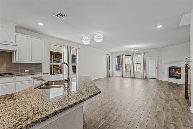 Building Photo - 2018 Tahoka Ln