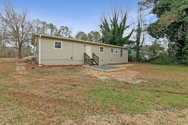 Foto del edificio - 4970 Hiram Lithia Springs Rd
