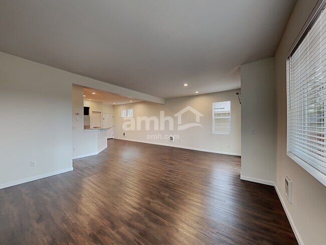 Building Photo - 18817 117th Ave Ct E