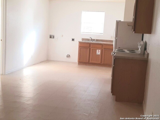 Foto del edificio - 930 Drury Ln