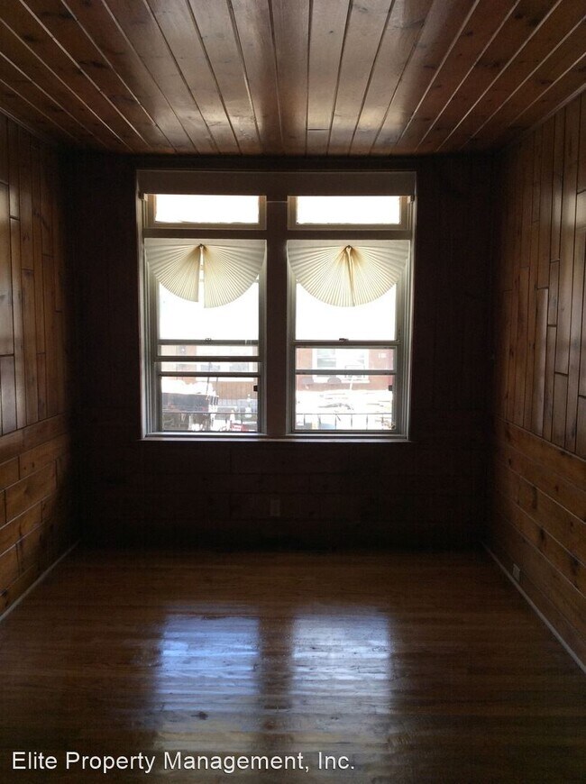 Building Photo - 1 br, 1 bath House - 907 W. College Ave., ...