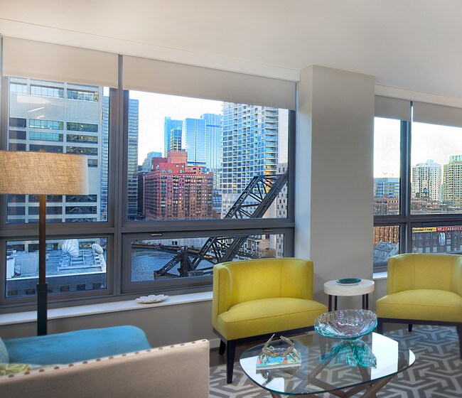 Hubbard Place Apartments Chicago, IL