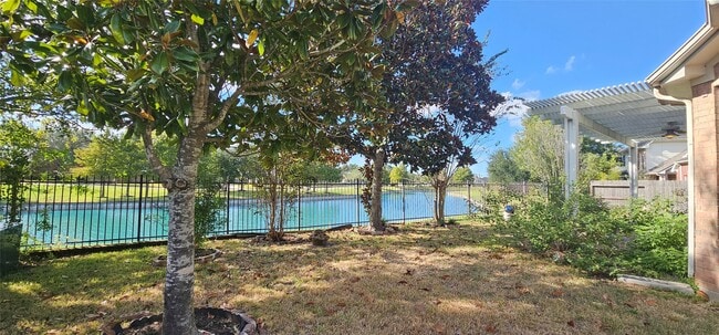 Building Photo - 6926 Sable River Dr