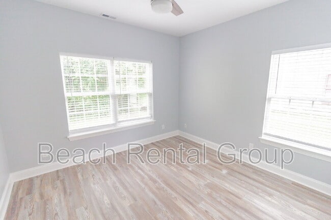 Building Photo - 1309 Painted Tree Ln