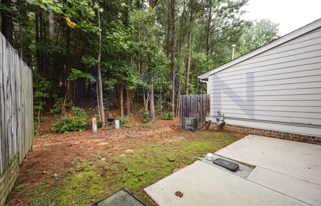 Building Photo - Cozy Townhome in Durham, NC!