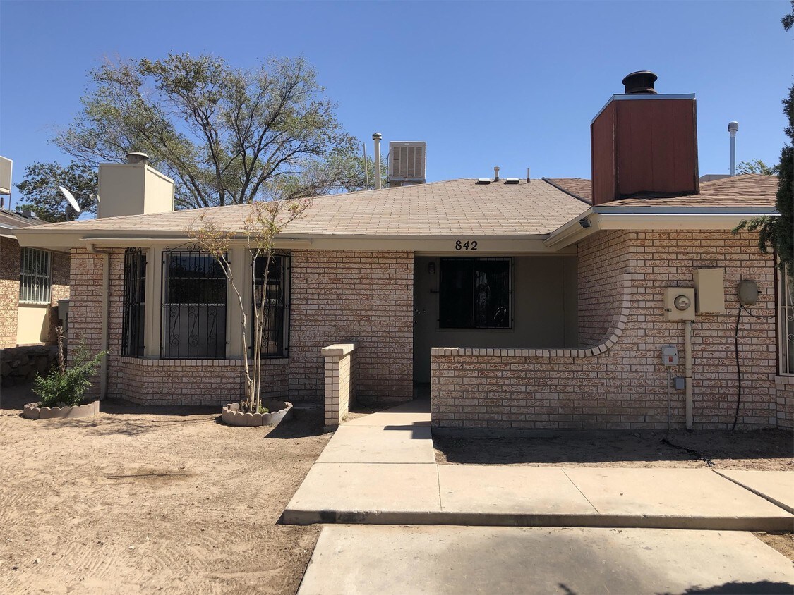 842 El Arco Dr, El Paso, TX 79907 House for Rent in El Paso, TX