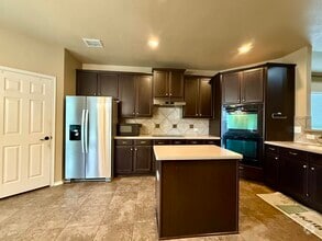 Building Photo - 8018 Grissom Crest