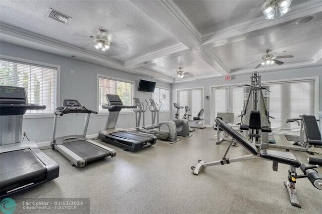 Foto del edificio - 2125 SE 10th Ave