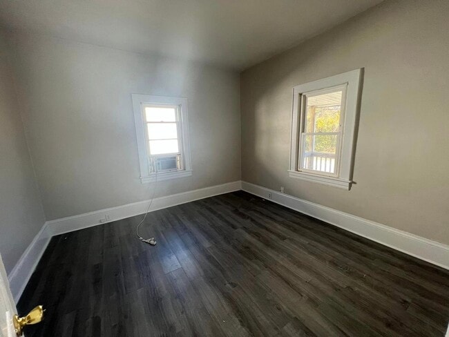 Foto del edificio - 1131 13th St SE