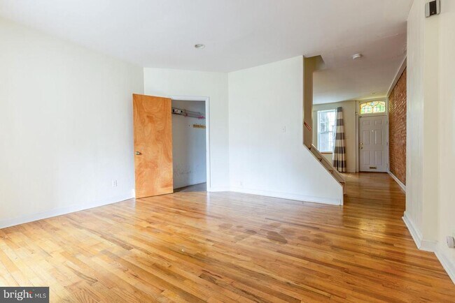 Foto del edificio - 1811 Pemberton St