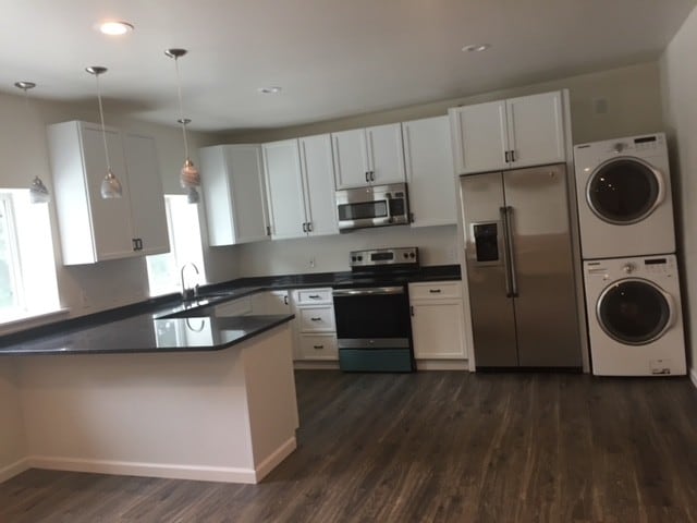 Kitchen - 118 S Fellowship Rd