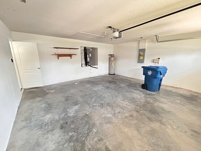Building Photo - 10487 Blythville Rd