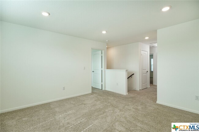 Foto del edificio - 409 Brody Ln