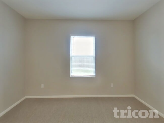 Building Photo - 209 Athena Way