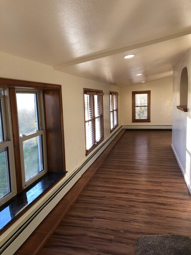 Building Photo - 6212 Laramie St