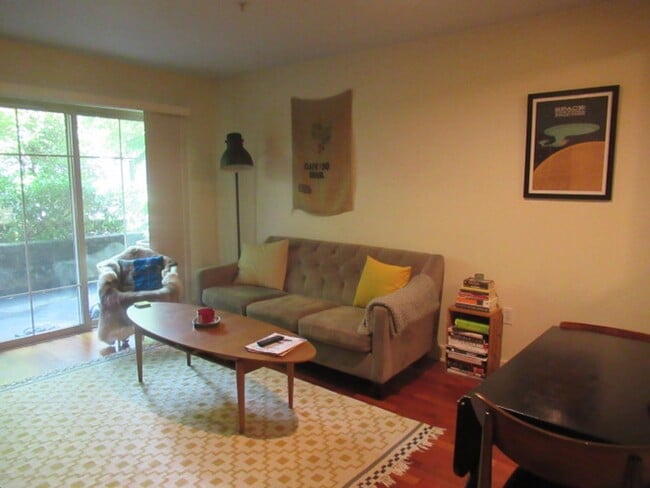 Photo - 700 E Denny Way #202 Apartment