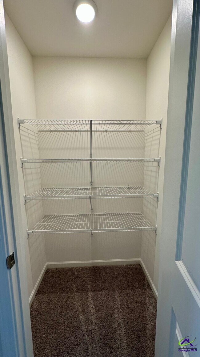 Foto del edificio - 520 Liberty Hall Dr