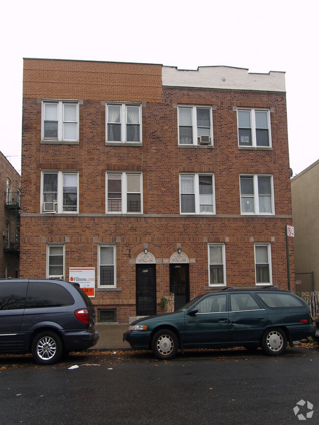 Building Photo - 8747 19th Ave