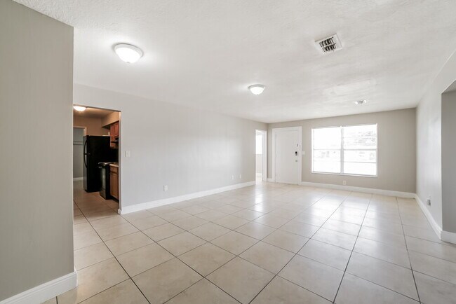 Foto del edificio - 1181 NW 19th St