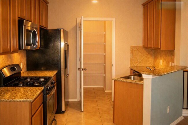 Foto del edificio - 14815 Avery Ranch Blvd