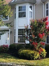 Building Photo - 163 Shinnecock Dr