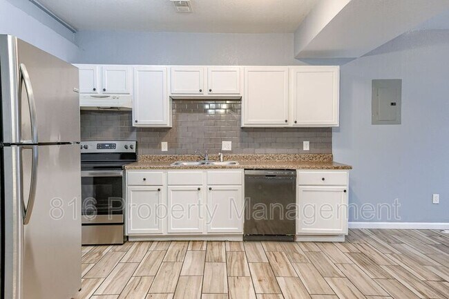 Foto del edificio - 6903 Jackson Ave