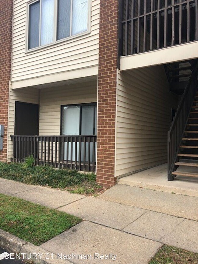 Building Photo - 1 br, 1 bath House - 14 Pacific Drive