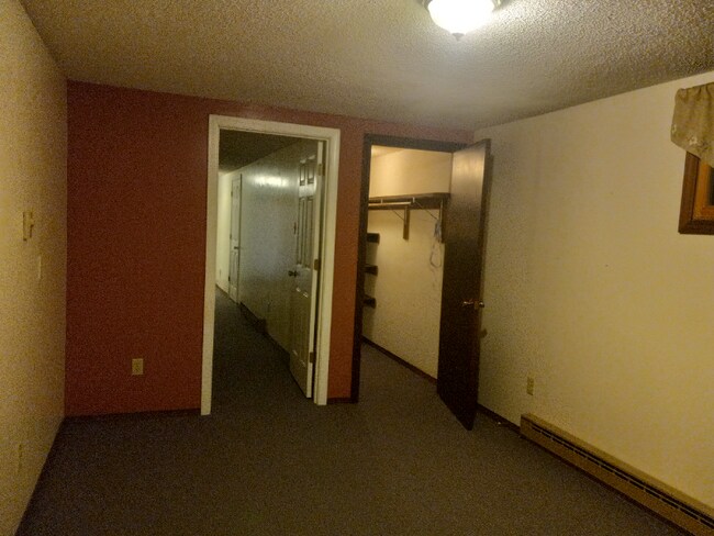 Building Photo - 5a mirabile Dr