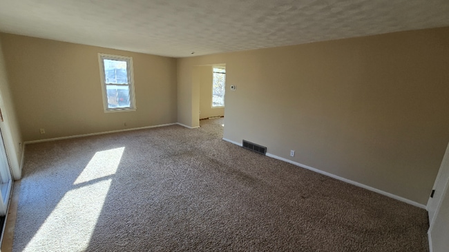 Foto del edificio - 336 2nd Ave S