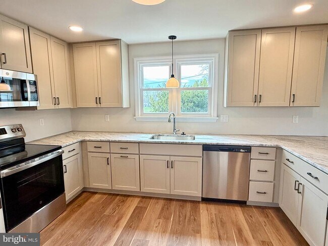 Foto del edificio - 330 Gilbertsville Rd
