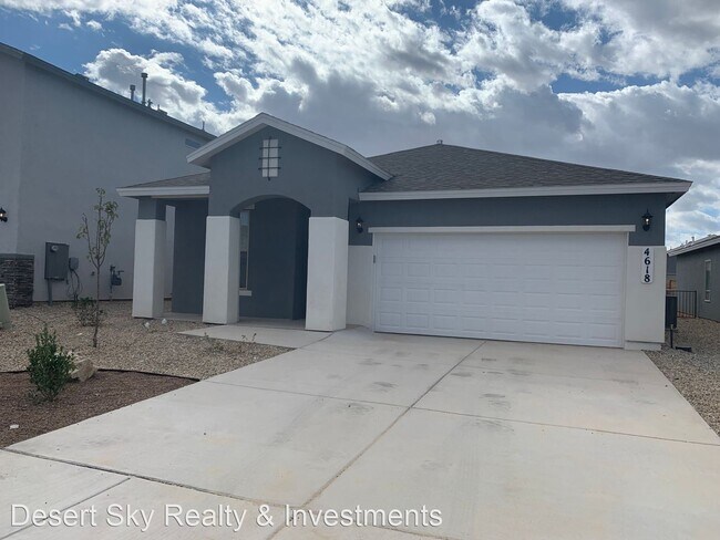 Foto del edificio - 4 br, 3 bath House - 4618 Lotus Avenue