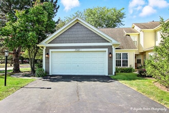 Building Photo - 17687 W Running Creek Ct