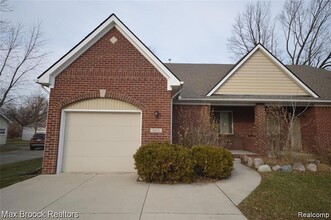 Building Photo - 1115 Birchwood Ave
