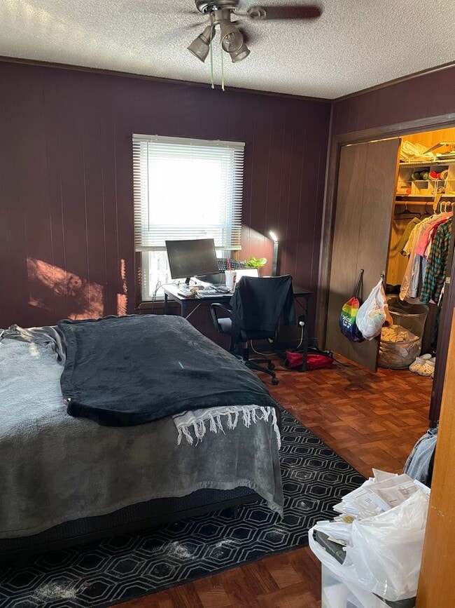 Foto del edificio - 1515 Woodland N