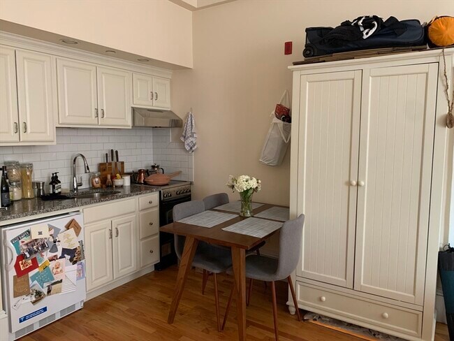 Foto del edificio - 105 Pinckney St