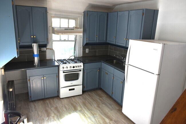 Building Photo - 8564 113th St