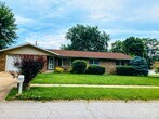Foto principal - 320 Crestwood Dr